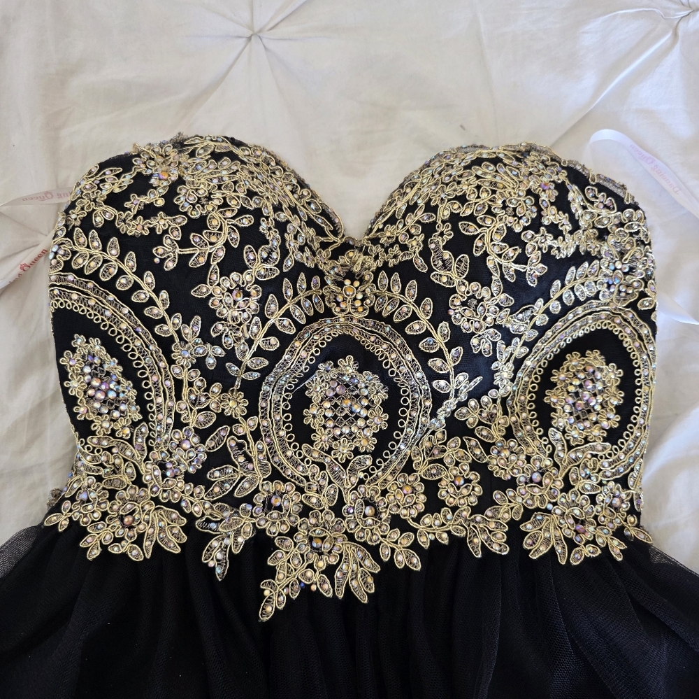 Dancing Queen Black and Gold Strapless Dress - Picture 6 of 12
